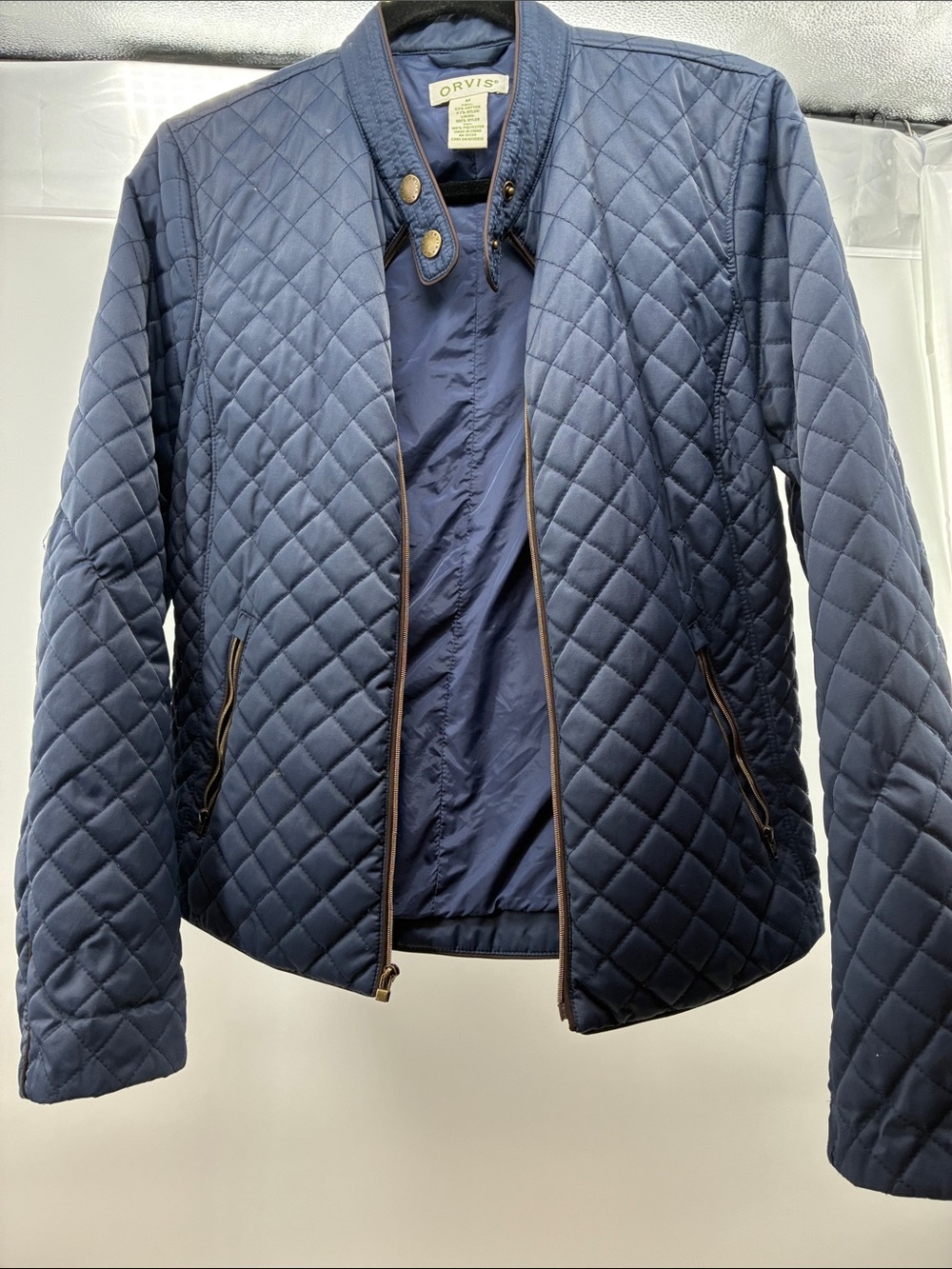 Orvis Quilted Navy Diamond-Pattern Puffer Jacket